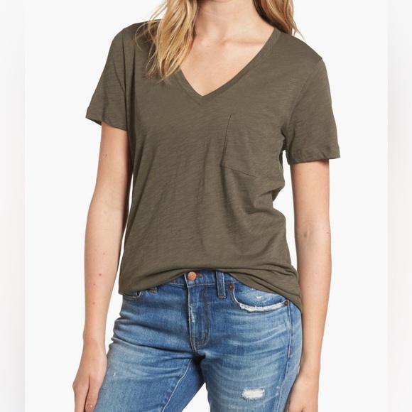 Madewell Whisper Cotton V-Neck Pocket Tee - Picture 1 of 3